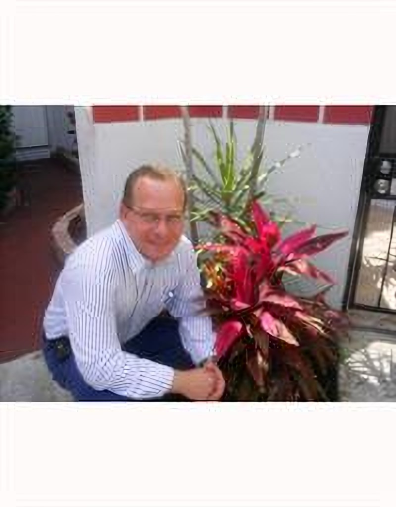 Lawrence Roth