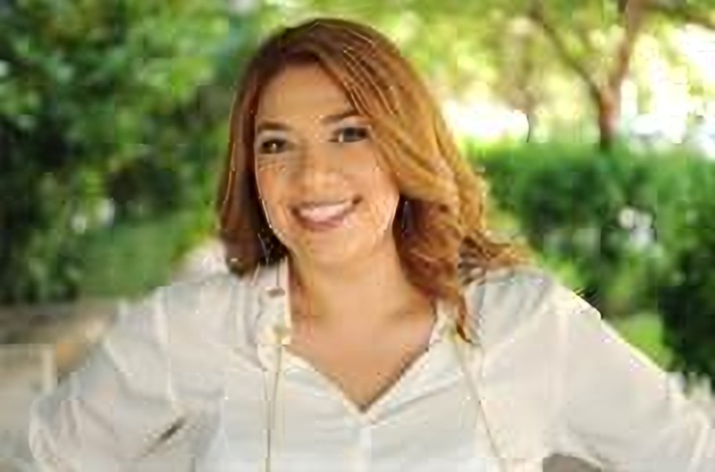 Lauren Ayala PA